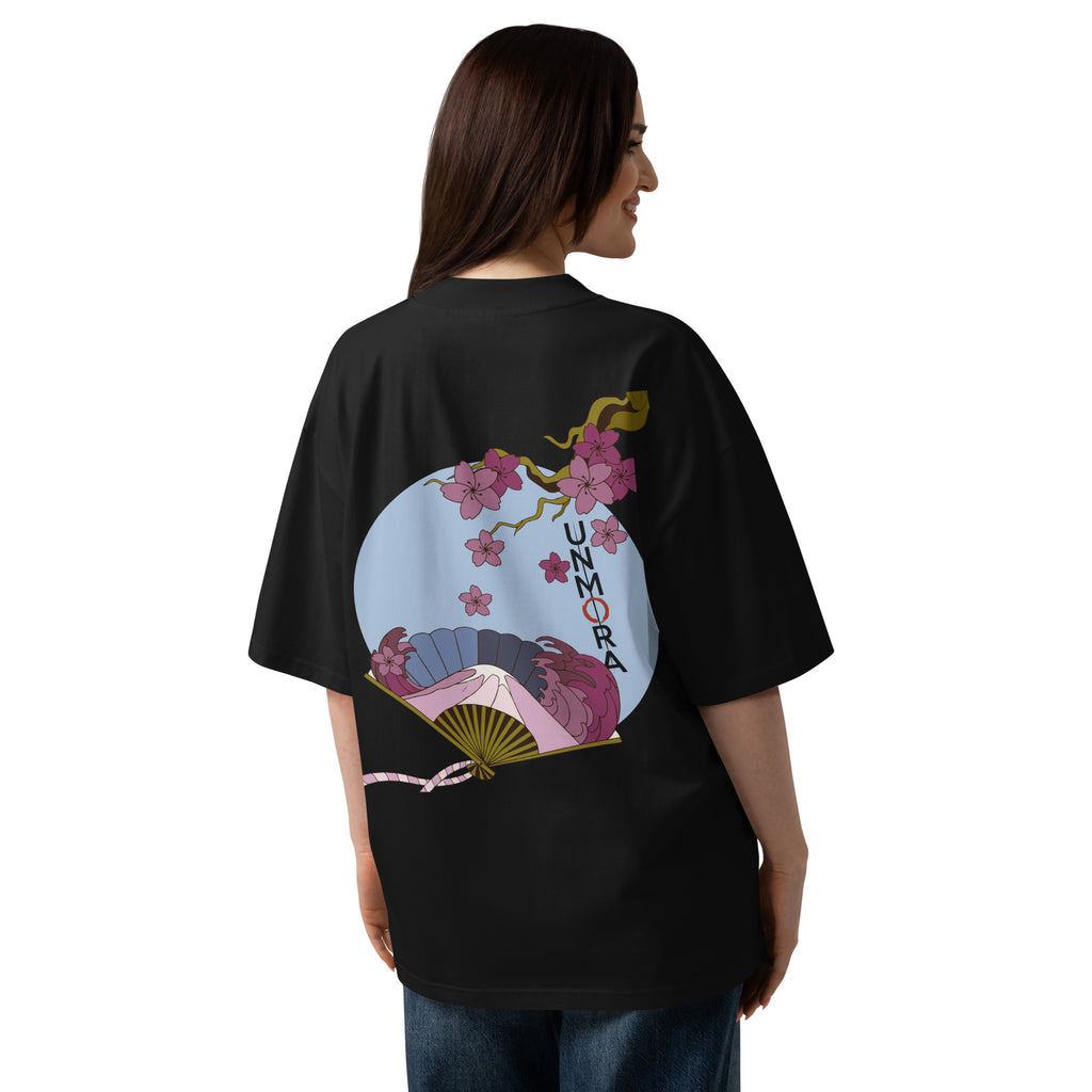 femme-tshirt-noir-sakura